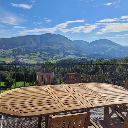 Maison Au Pays Basque, Calme Avec Vue Imprenable Sur Montagnes Irouleguy Exterior photo